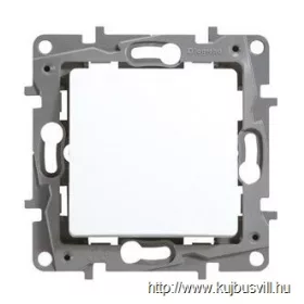 LEGRAND 764507 Niloé egypólusú nyomó 6A, NO-NC, fehér