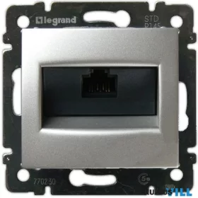   LEGRAND 770246 Valena 1xRJ45 LCS2 Cat6 UTP aljzat körömmel alumínium
