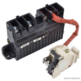   TRACON AKM34UVR Feszültségcsökkenési kioldó AKM3-4 méret 230 VAC