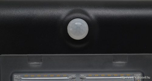 TRACON LSLBB3W Napelemes LED fali világítótest mozgásérzékelővel, fekete 3,2 W, 4000 K, 400 lm, IP65, 3,7 V, 2 Ah