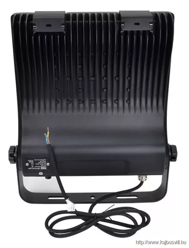 TRACON RHISA150W LED fényvető, aszimmetrikus 100-240VAC,50/60Hz,150W,20.250lm,4000K,IP66,EEI=D