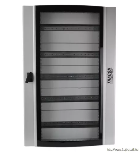 TRACON TGE609020 Ívelt biztonsági üvegajtós fémelosztószekrény 600×900×200mm / 120M (5×24 mod)