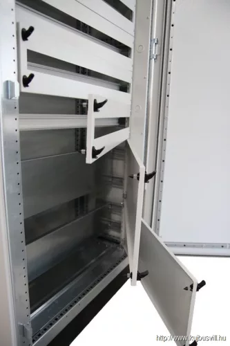 TRACON TGEFM8021040M Moduláris (sorolható)fém elosztószekrény DIN-Rail modulokkal W×L×H=800×2100×400/324M (9×36) + szer.lap 1×150, 1×200, IP54